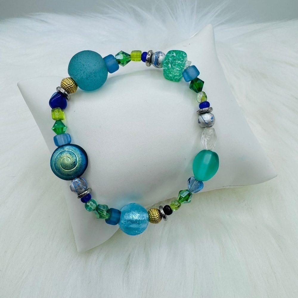 Fashion Statement Beaded Bracelet